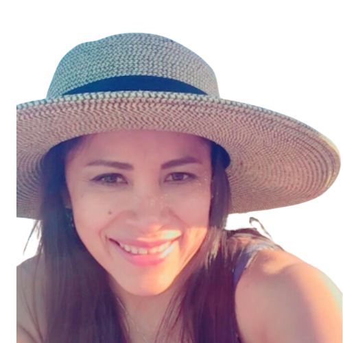 Claudia Valdivia Photo